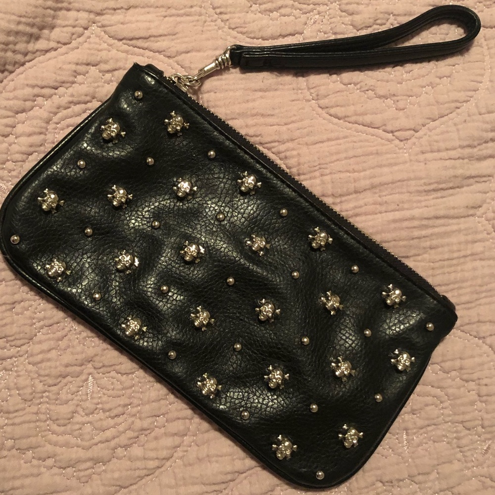 Express 💀 leather wristlet 🖤